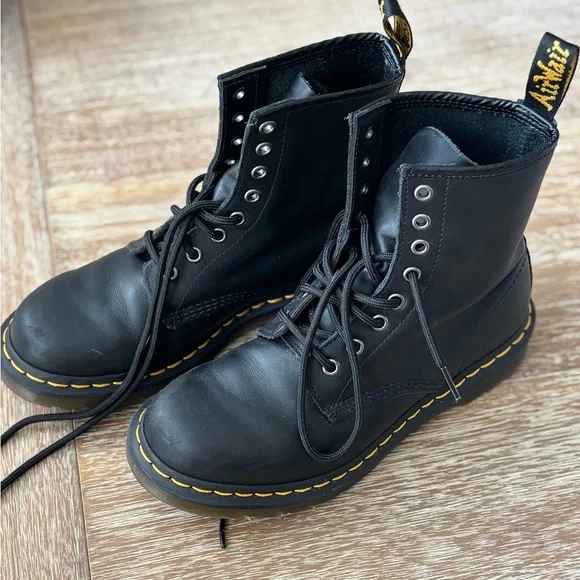 Dr. Martens Black Leather Boots - Like New - Picture 1 of 5